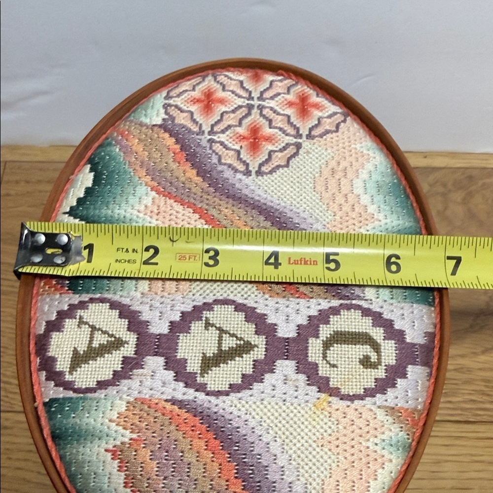 Shaker Sewing Basket Embroidered Lid Wooden Basket - Picture 13 of 14